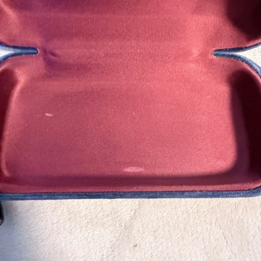 Vintage Gucci Blue‎ Velvet Eyeglass Sunglasses Hard Case Burgundy Satin Empty